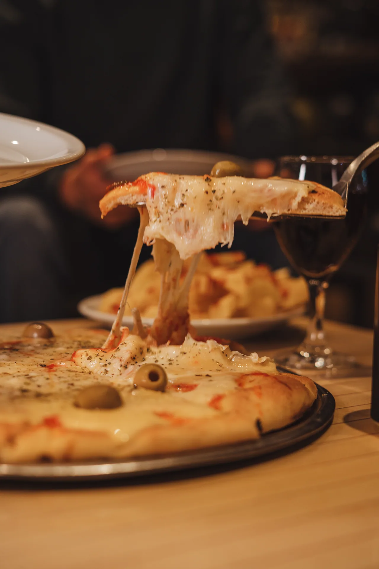 Pizza fresca del restaurante Ristrel